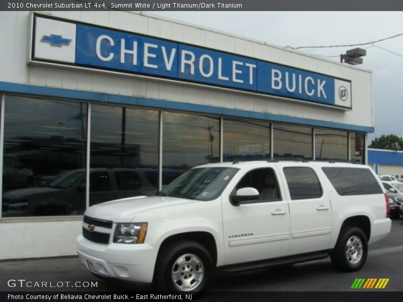 Summit White / Light Titanium/Dark Titanium 2010 Chevrolet Suburban LT 4x4