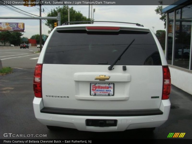 Summit White / Light Titanium/Dark Titanium 2010 Chevrolet Suburban LT 4x4