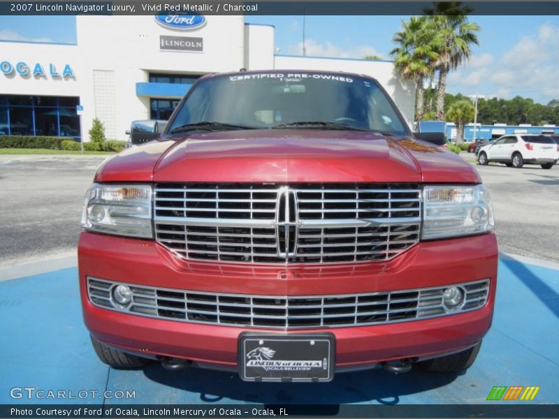 Vivid Red Metallic / Charcoal 2007 Lincoln Navigator Luxury