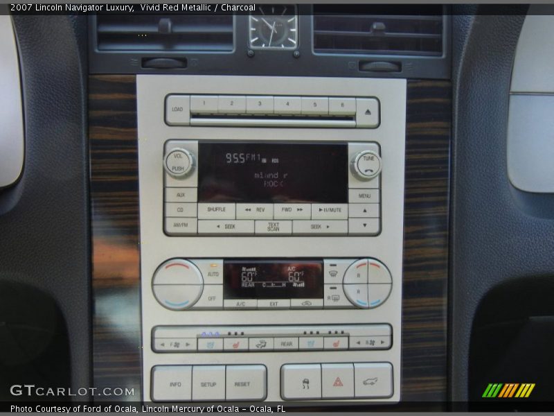 Vivid Red Metallic / Charcoal 2007 Lincoln Navigator Luxury