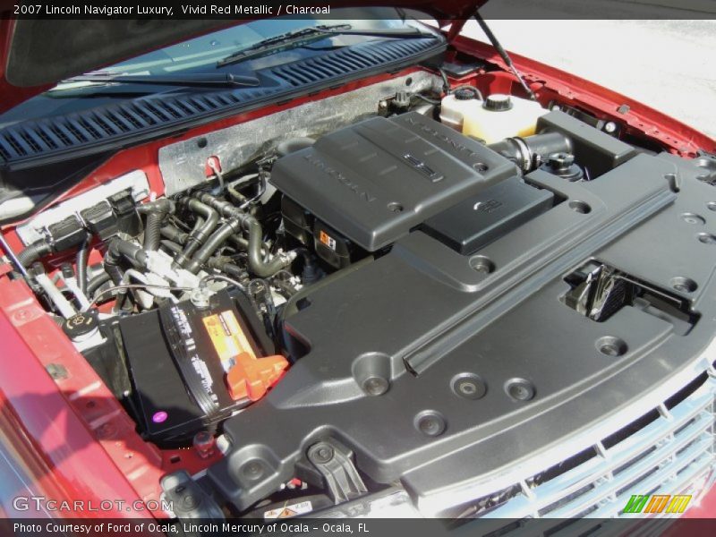 Vivid Red Metallic / Charcoal 2007 Lincoln Navigator Luxury