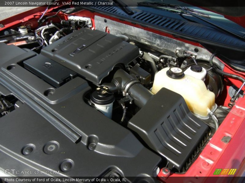 Vivid Red Metallic / Charcoal 2007 Lincoln Navigator Luxury