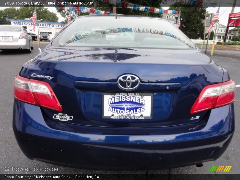 Blue Ribbon Metallic / Ash 2009 Toyota Camry LE