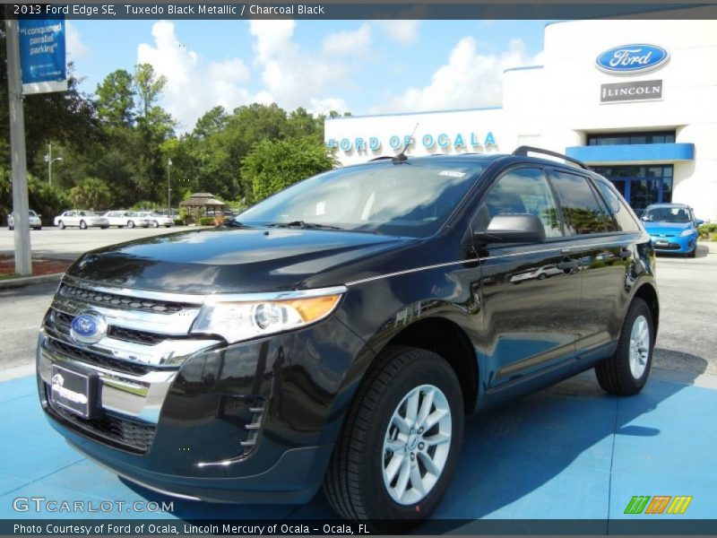 Tuxedo Black Metallic / Charcoal Black 2013 Ford Edge SE