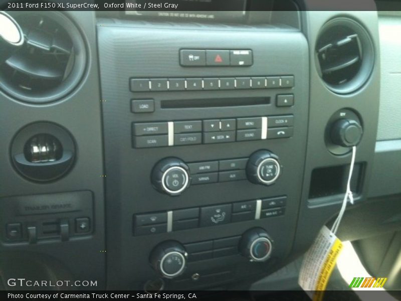 Oxford White / Steel Gray 2011 Ford F150 XL SuperCrew
