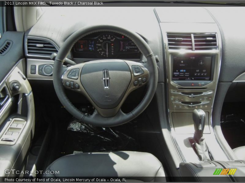 Tuxedo Black / Charcoal Black 2013 Lincoln MKX FWD