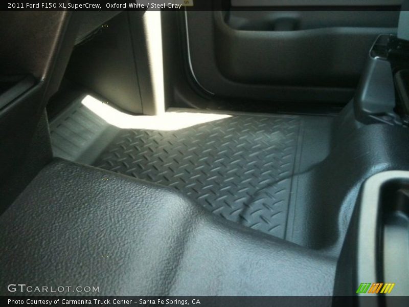 Oxford White / Steel Gray 2011 Ford F150 XL SuperCrew