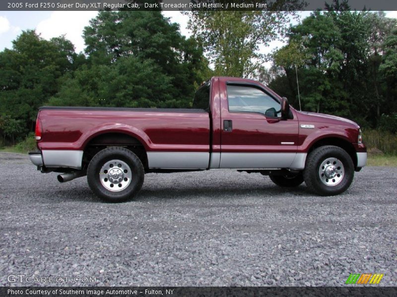 Dark Toreador Red Metallic / Medium Flint 2005 Ford F250 Super Duty XLT Regular Cab