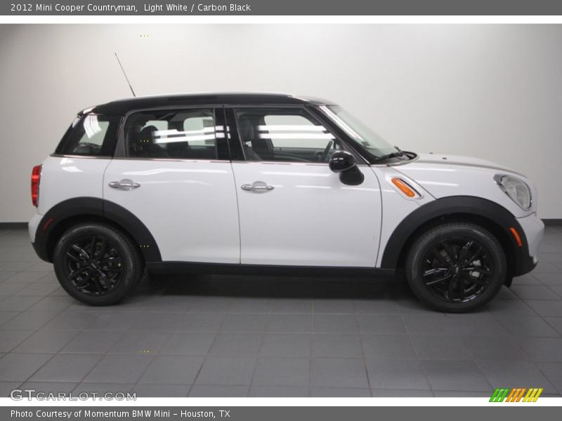 Light White / Carbon Black 2012 Mini Cooper Countryman