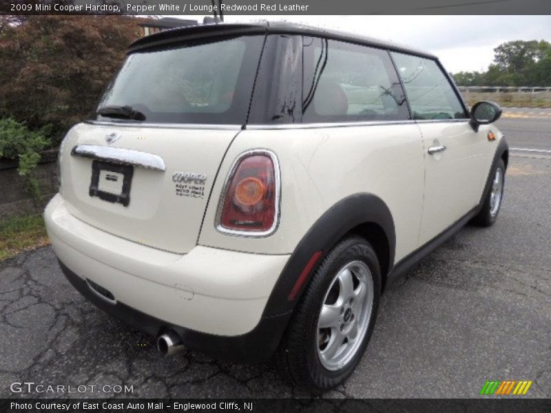 Pepper White / Lounge Redwood Red Leather 2009 Mini Cooper Hardtop