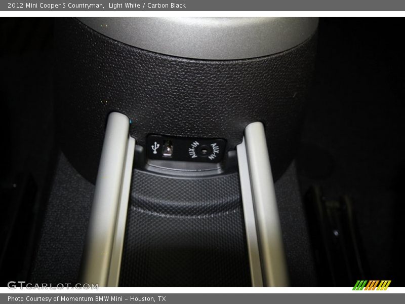 Light White / Carbon Black 2012 Mini Cooper S Countryman