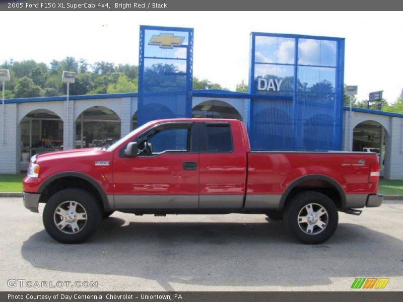 Bright Red / Black 2005 Ford F150 XL SuperCab 4x4