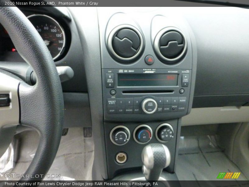 Phantom White / Gray 2010 Nissan Rogue SL AWD