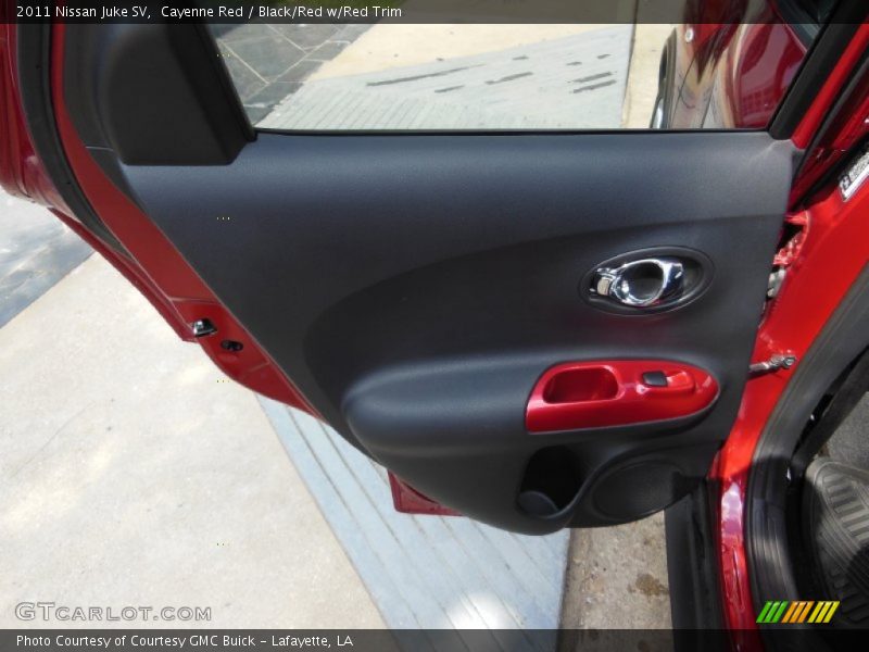 Cayenne Red / Black/Red w/Red Trim 2011 Nissan Juke SV