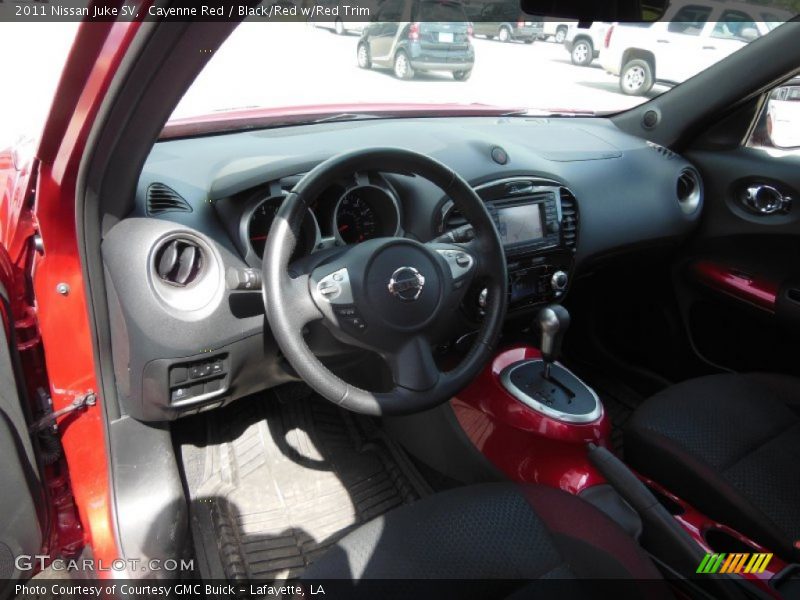 Cayenne Red / Black/Red w/Red Trim 2011 Nissan Juke SV