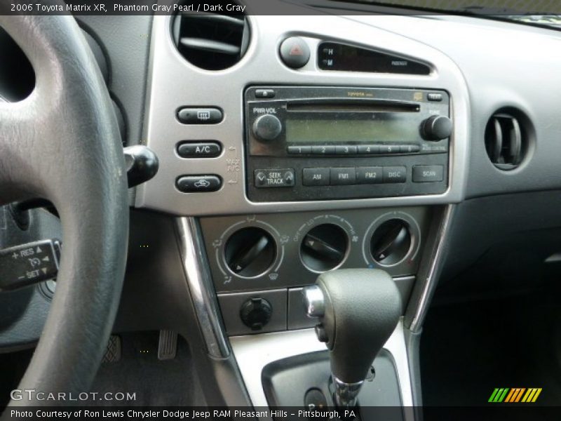 Phantom Gray Pearl / Dark Gray 2006 Toyota Matrix XR