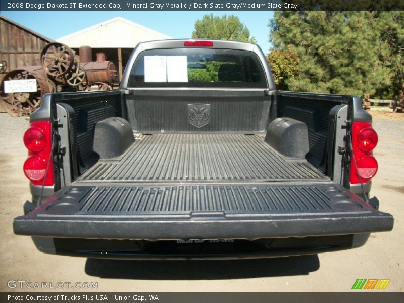 Mineral Gray Metallic / Dark Slate Gray/Medium Slate Gray 2008 Dodge Dakota ST Extended Cab
