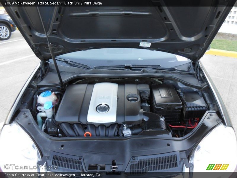 Black Uni / Pure Beige 2009 Volkswagen Jetta SE Sedan