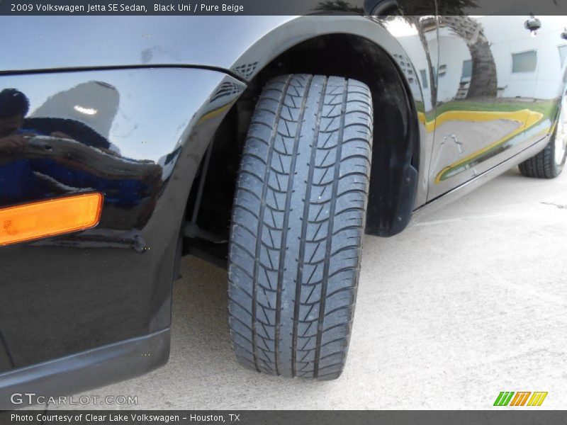 Black Uni / Pure Beige 2009 Volkswagen Jetta SE Sedan