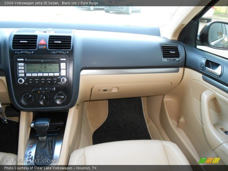 Black Uni / Pure Beige 2009 Volkswagen Jetta SE Sedan
