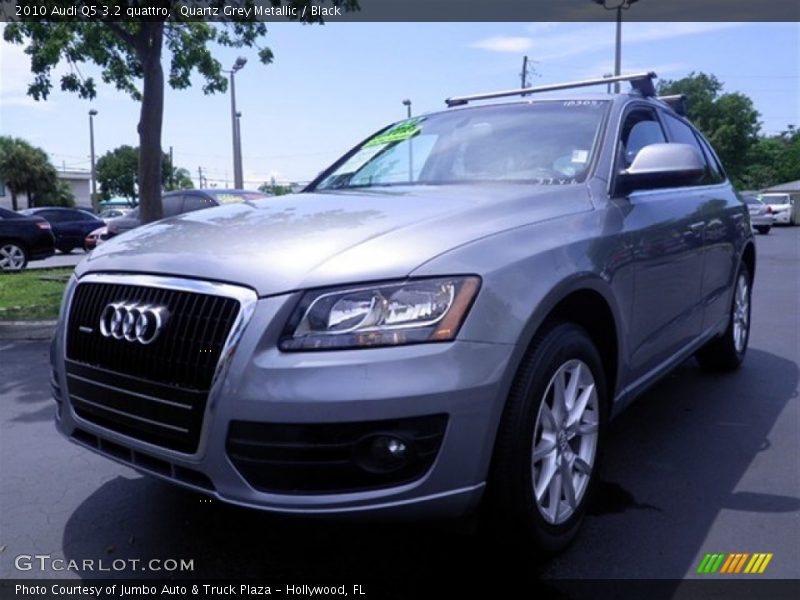 Quartz Grey Metallic / Black 2010 Audi Q5 3.2 quattro