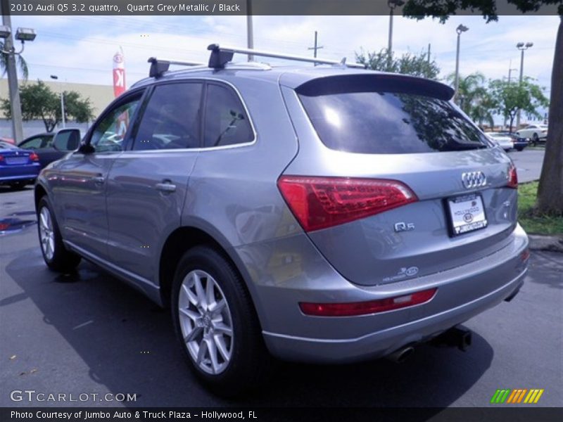 Quartz Grey Metallic / Black 2010 Audi Q5 3.2 quattro
