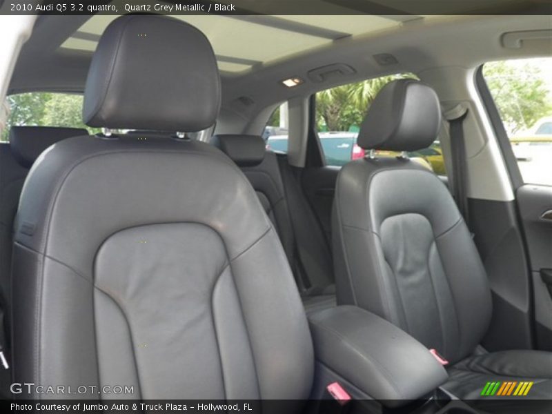 Quartz Grey Metallic / Black 2010 Audi Q5 3.2 quattro