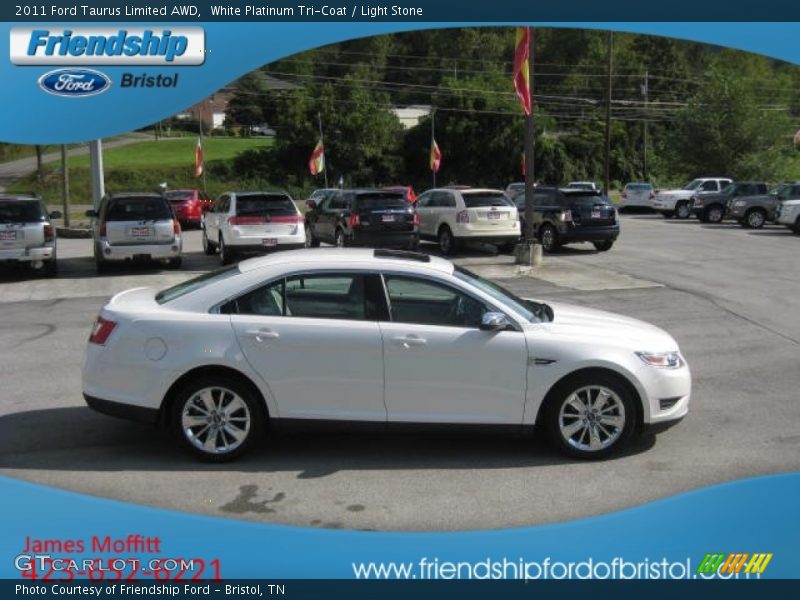 White Platinum Tri-Coat / Light Stone 2011 Ford Taurus Limited AWD