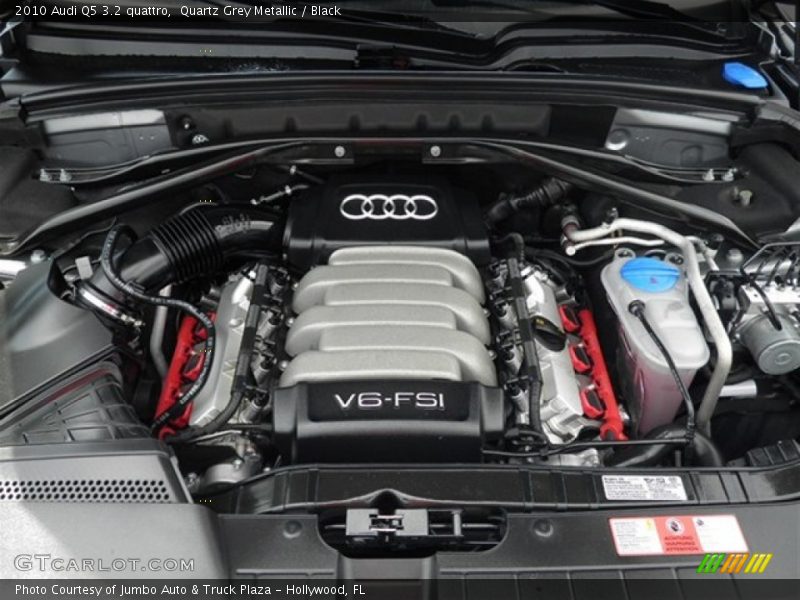 Quartz Grey Metallic / Black 2010 Audi Q5 3.2 quattro