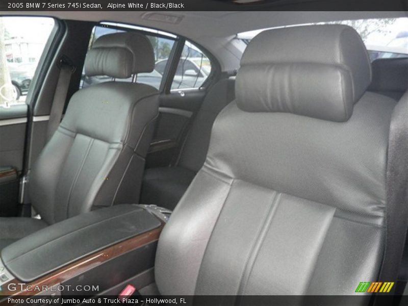 Alpine White / Black/Black 2005 BMW 7 Series 745i Sedan