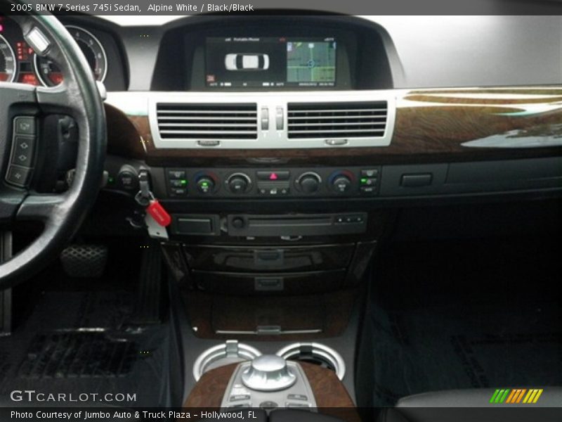 Alpine White / Black/Black 2005 BMW 7 Series 745i Sedan