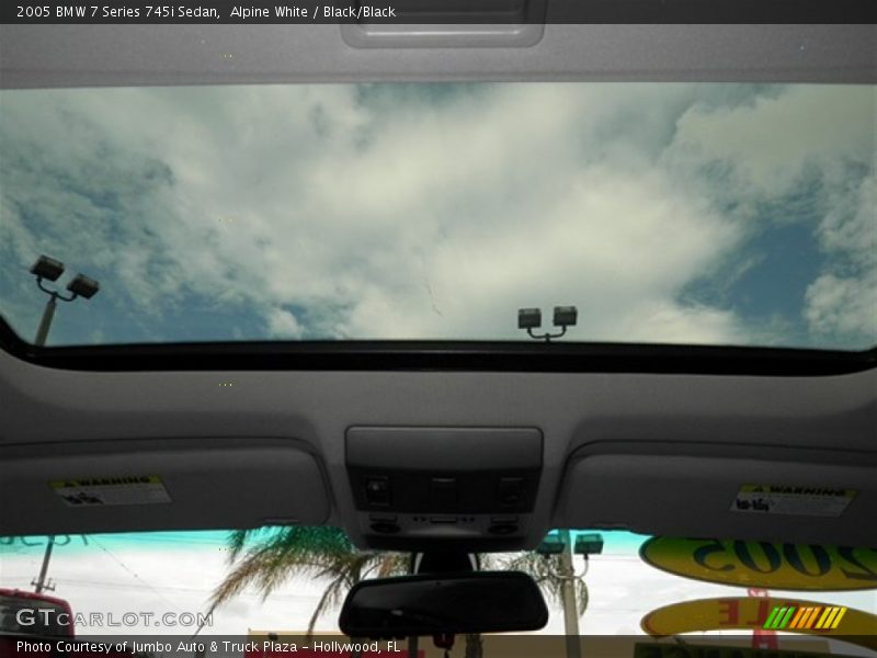 Alpine White / Black/Black 2005 BMW 7 Series 745i Sedan