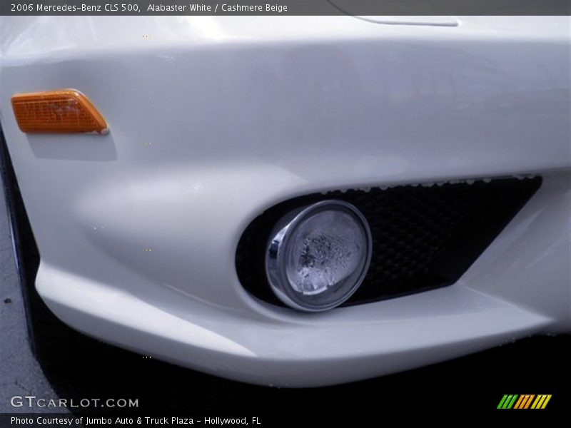 Alabaster White / Cashmere Beige 2006 Mercedes-Benz CLS 500