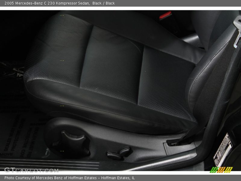 Black / Black 2005 Mercedes-Benz C 230 Kompressor Sedan