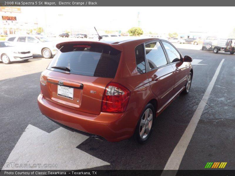 Electric Orange / Black 2008 Kia Spectra 5 SX Wagon
