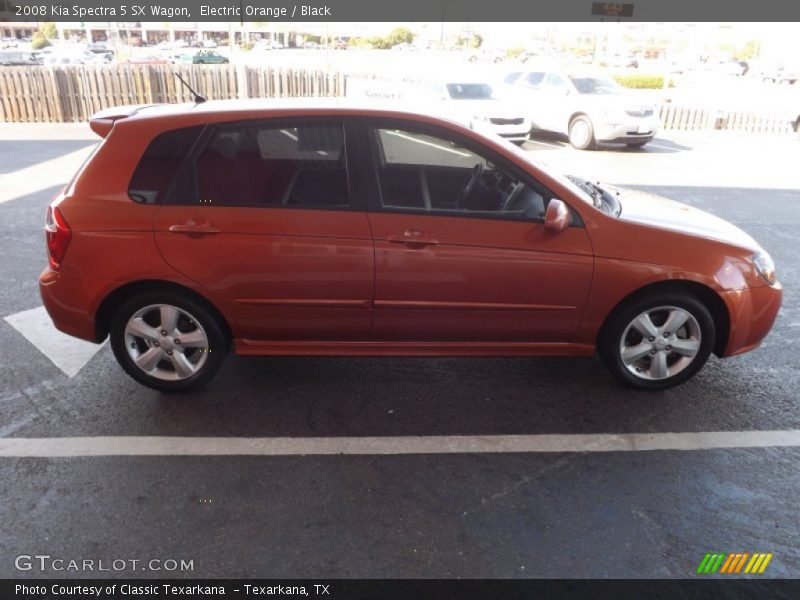 Electric Orange / Black 2008 Kia Spectra 5 SX Wagon