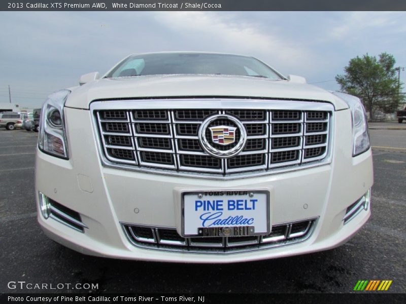 White Diamond Tricoat / Shale/Cocoa 2013 Cadillac XTS Premium AWD