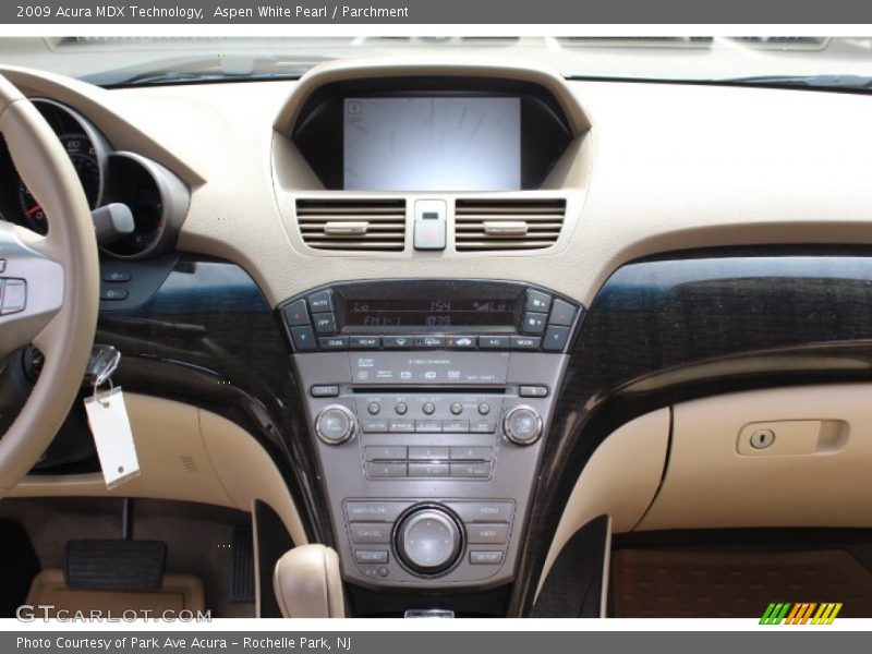 Aspen White Pearl / Parchment 2009 Acura MDX Technology