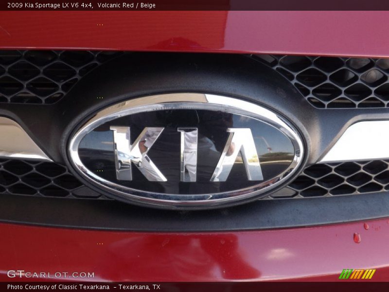 Volcanic Red / Beige 2009 Kia Sportage LX V6 4x4