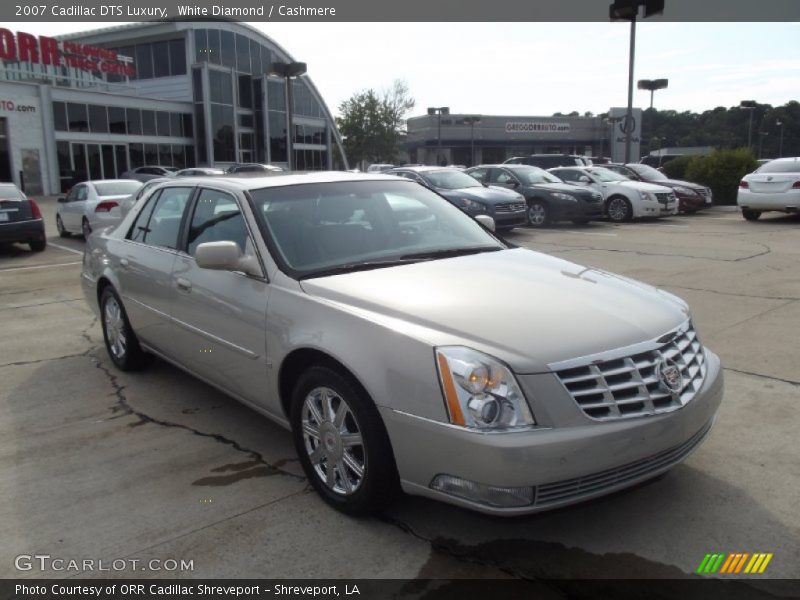 White Diamond / Cashmere 2007 Cadillac DTS Luxury