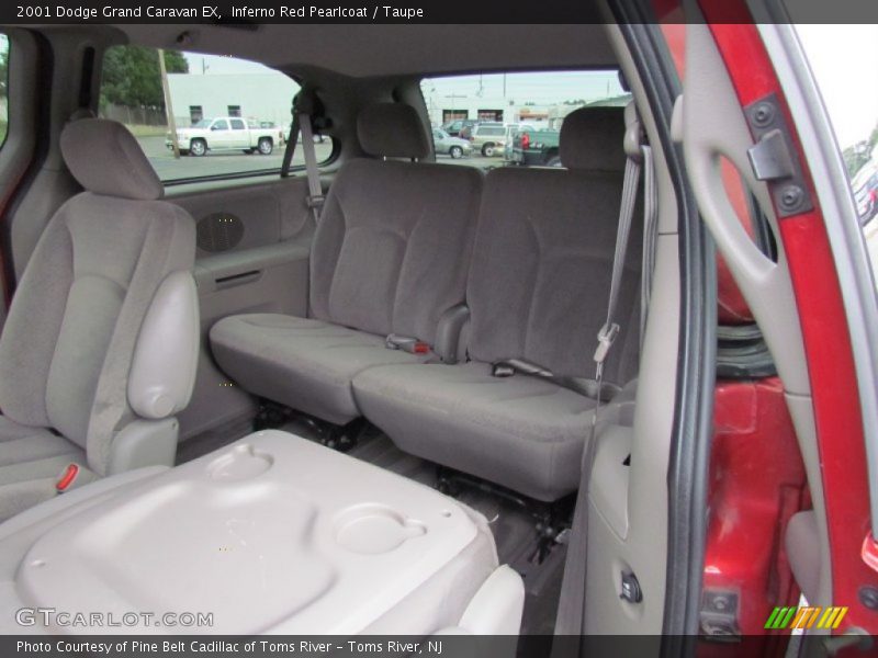 Inferno Red Pearlcoat / Taupe 2001 Dodge Grand Caravan EX