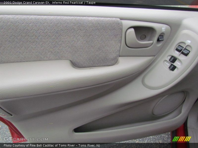 Inferno Red Pearlcoat / Taupe 2001 Dodge Grand Caravan EX