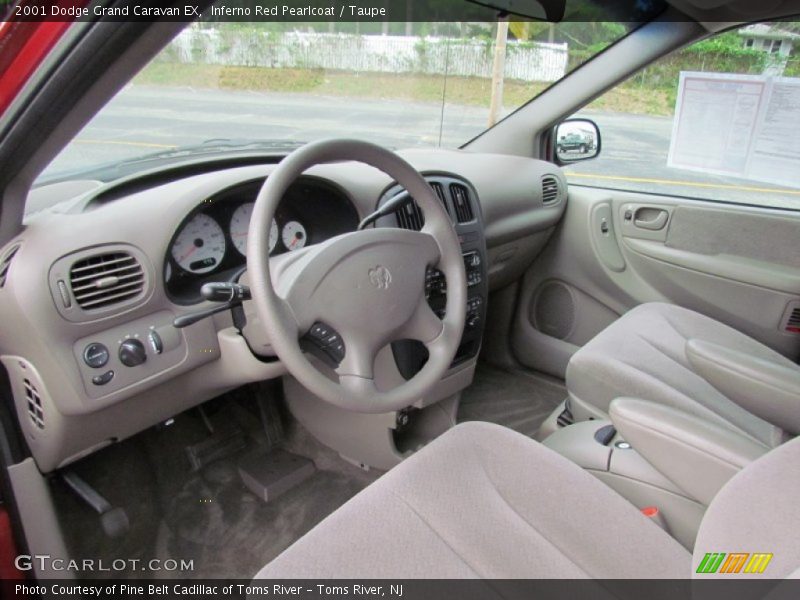 Inferno Red Pearlcoat / Taupe 2001 Dodge Grand Caravan EX