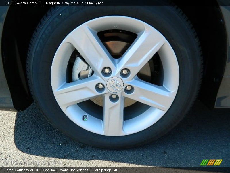 Magnetic Gray Metallic / Black/Ash 2012 Toyota Camry SE