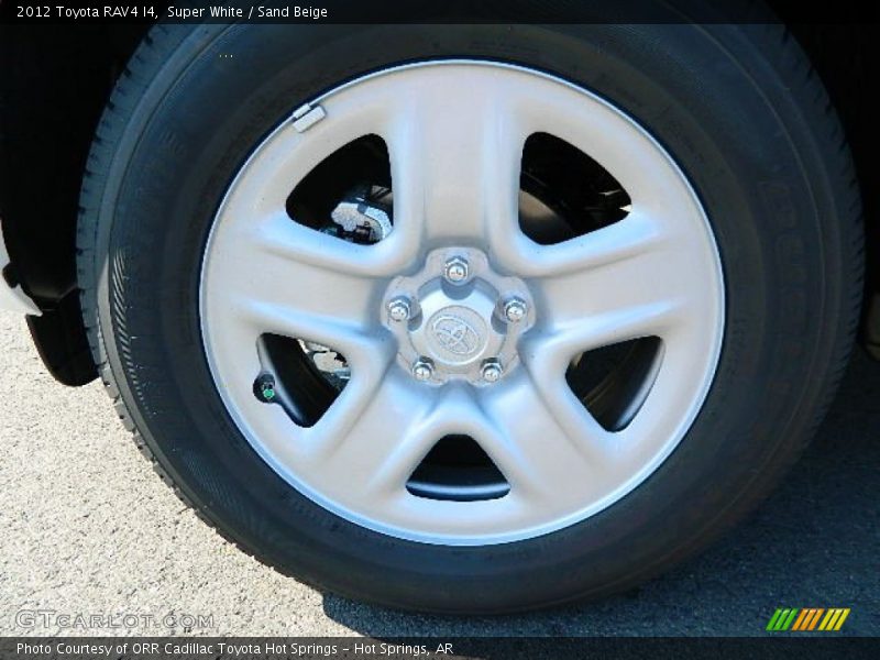 Super White / Sand Beige 2012 Toyota RAV4 I4