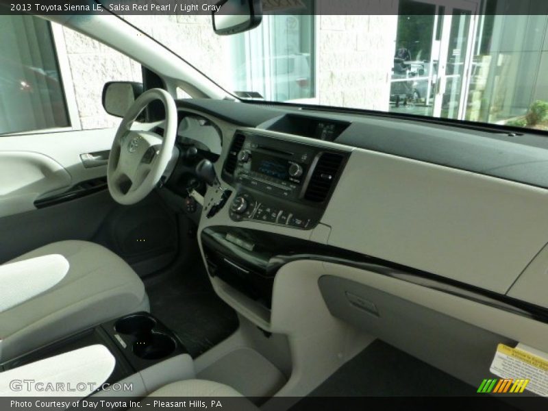 Salsa Red Pearl / Light Gray 2013 Toyota Sienna LE