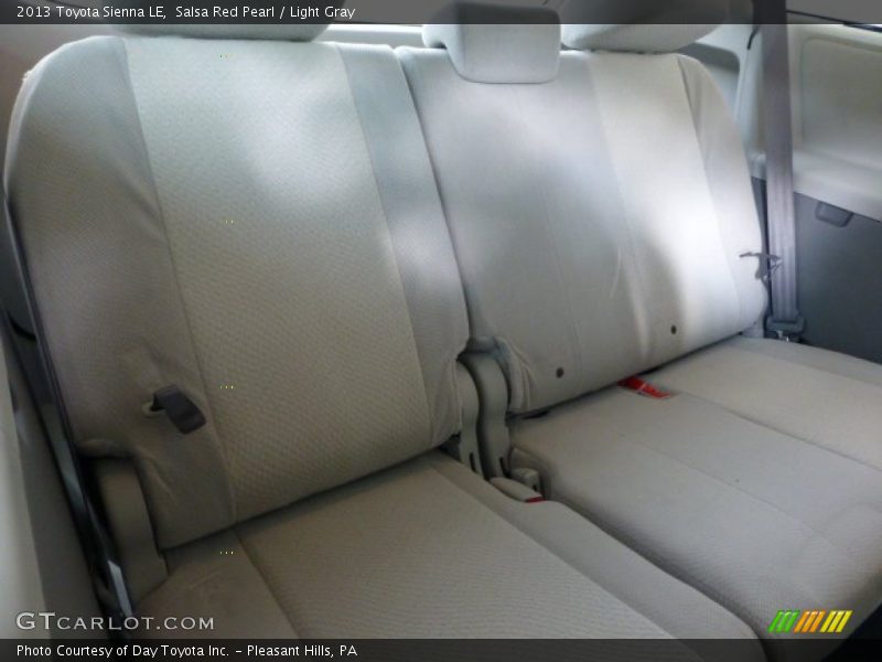 Salsa Red Pearl / Light Gray 2013 Toyota Sienna LE