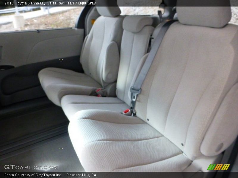 Salsa Red Pearl / Light Gray 2013 Toyota Sienna LE