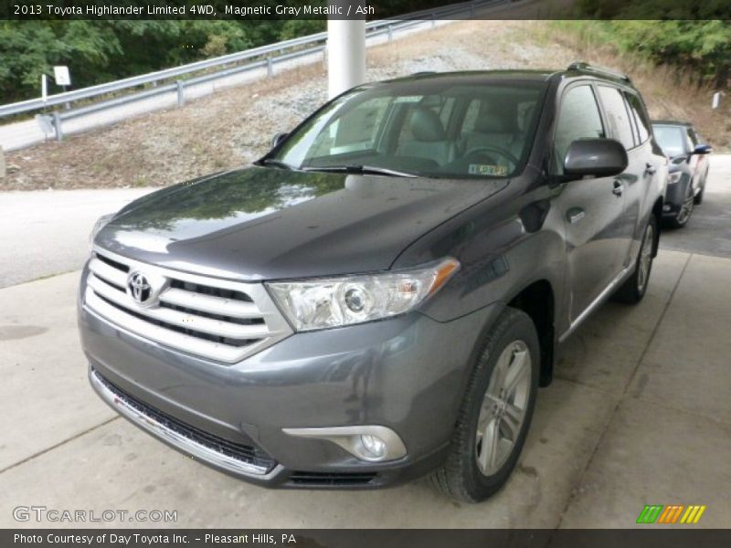 Magnetic Gray Metallic / Ash 2013 Toyota Highlander Limited 4WD