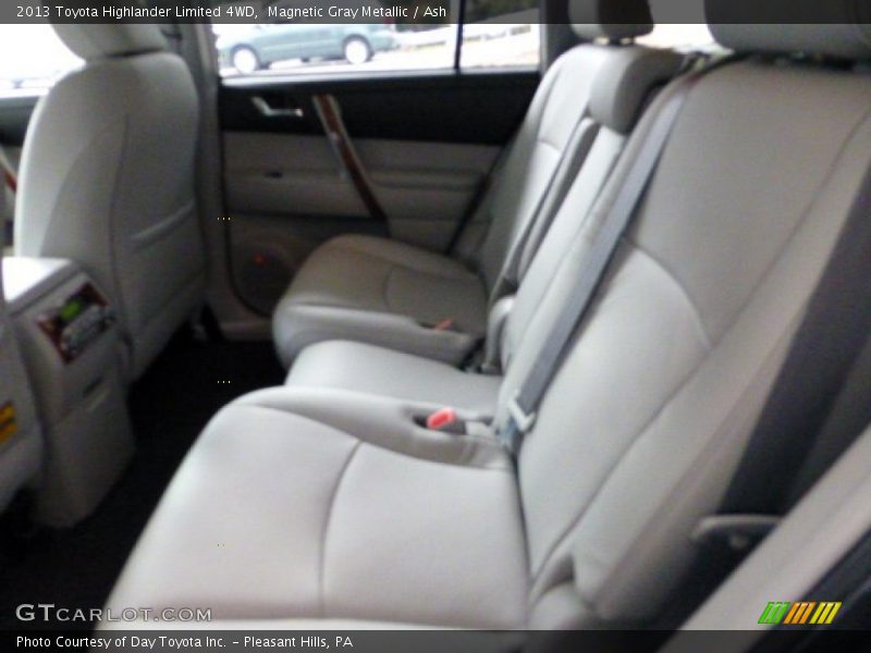 Magnetic Gray Metallic / Ash 2013 Toyota Highlander Limited 4WD
